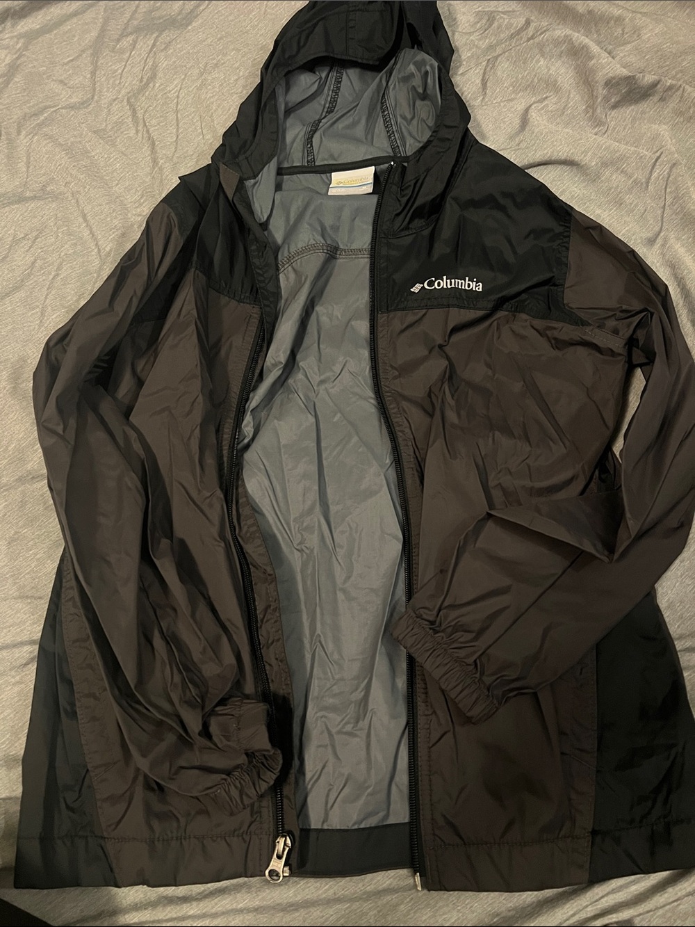Columbia boys Black Hooded Lightweight Rain Jacket